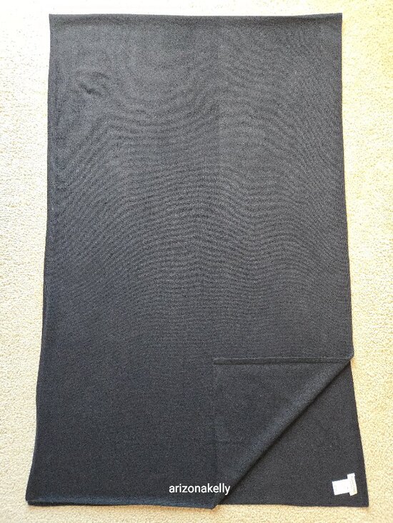 Garnet Hill Accessories - NWOT Garnet Hill Cashmere Scarf Black Knit